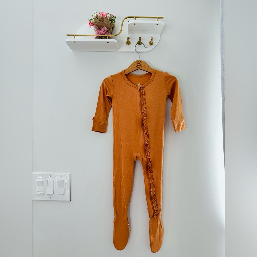 Bamboo sleeper